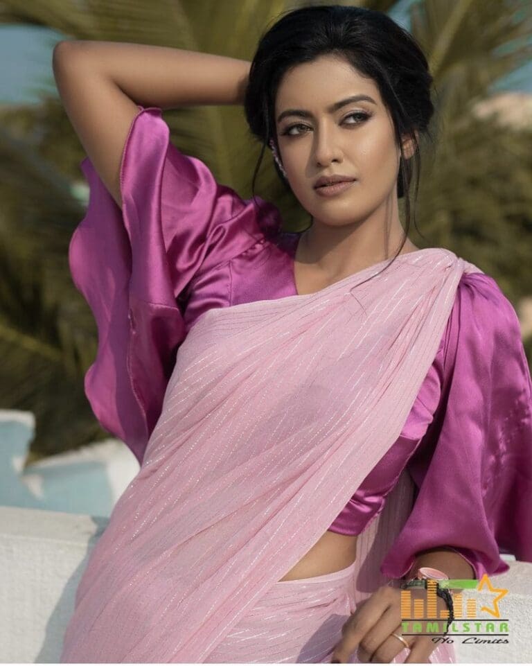 Actress Roshini haripriyan Latest Photo | Tamilstar