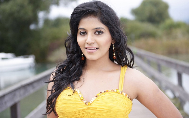 Actress Anjali in Latest Photos Update