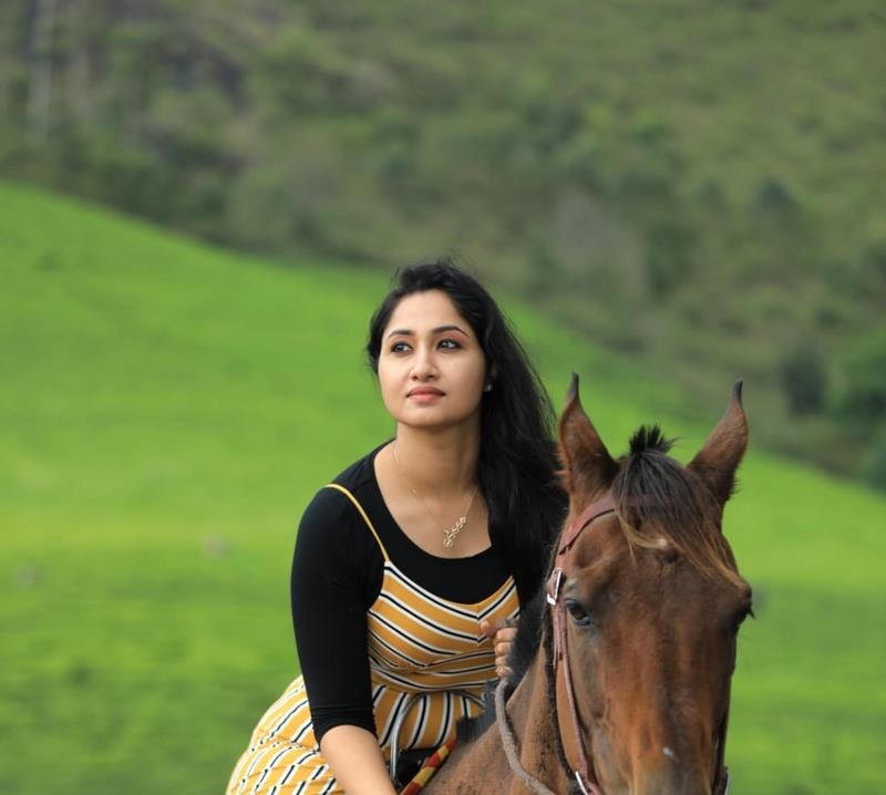 Actress Niya Sankarathil Latest Photos