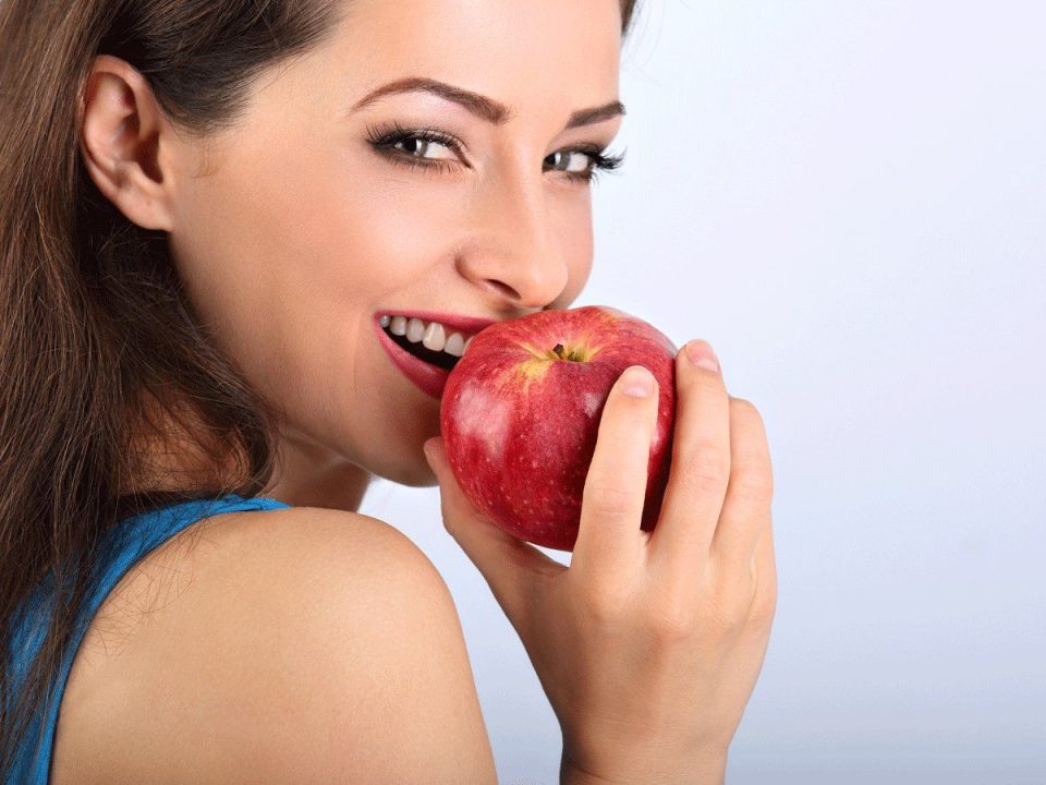 Apple helps reduce bad cholesterol