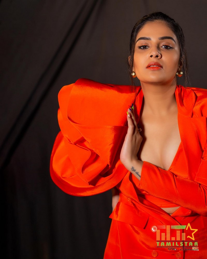 Actress Sree Mukhi Latest Photos