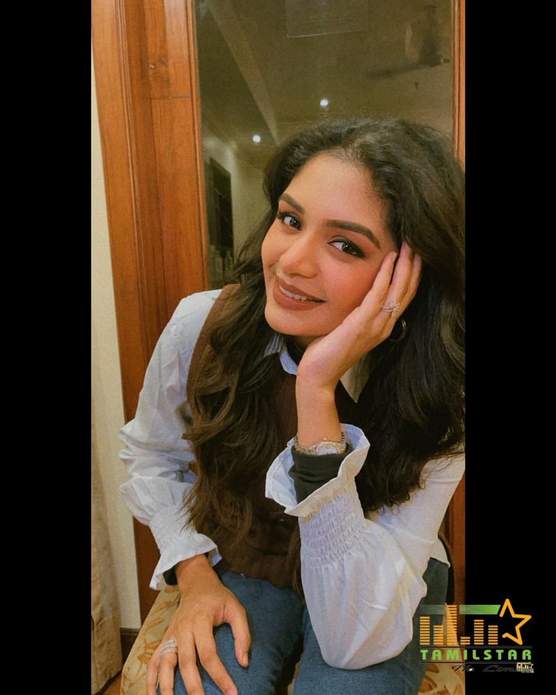 Actress Aditi Shankar Latest Photos