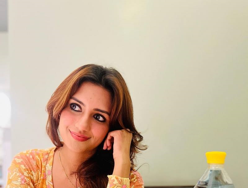Actress Nivaashiyni Latest Photos