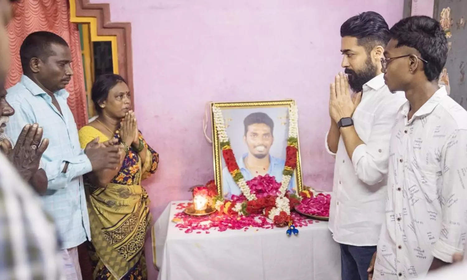 surya-pay-tribute-to-his-fans-death