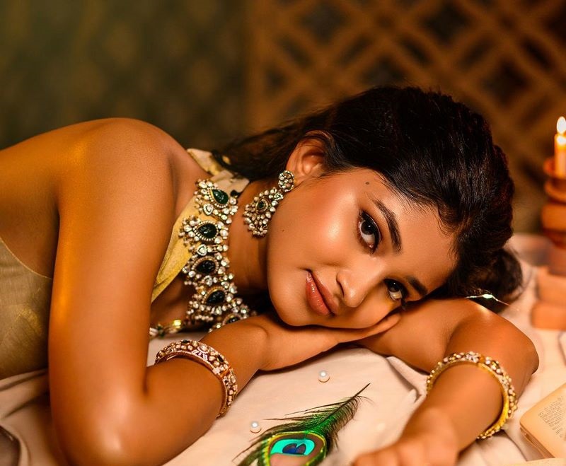 Actress RachanaInder Latest Photos