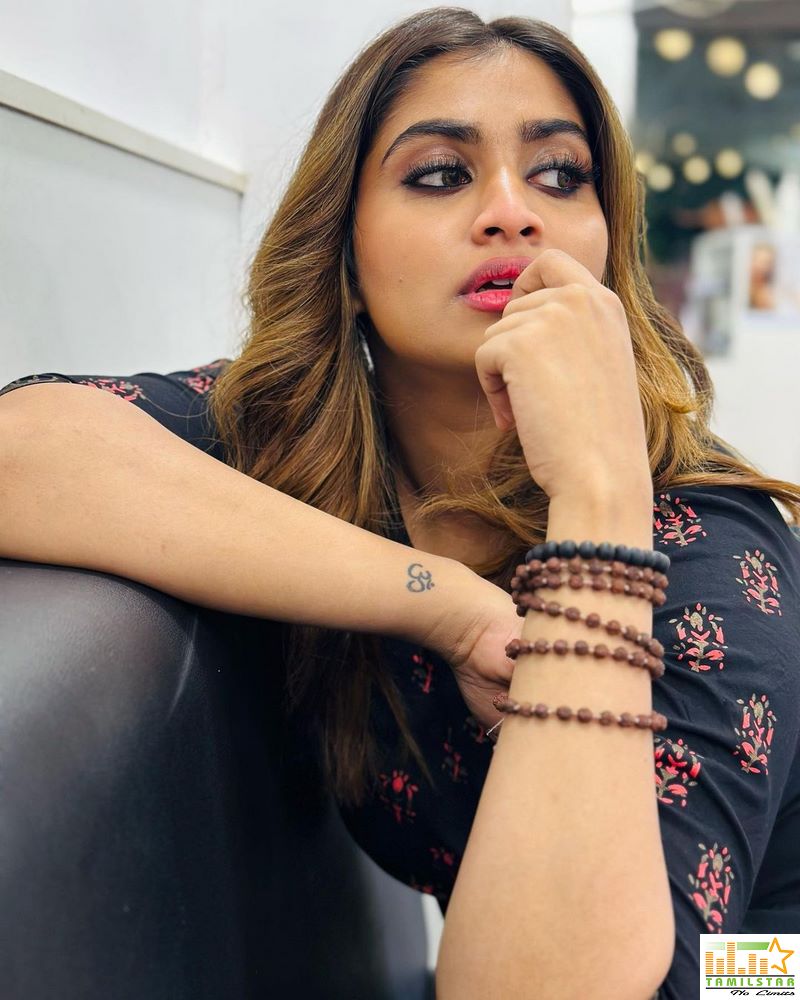 Actress ShivaniNarayanan Latest Photos