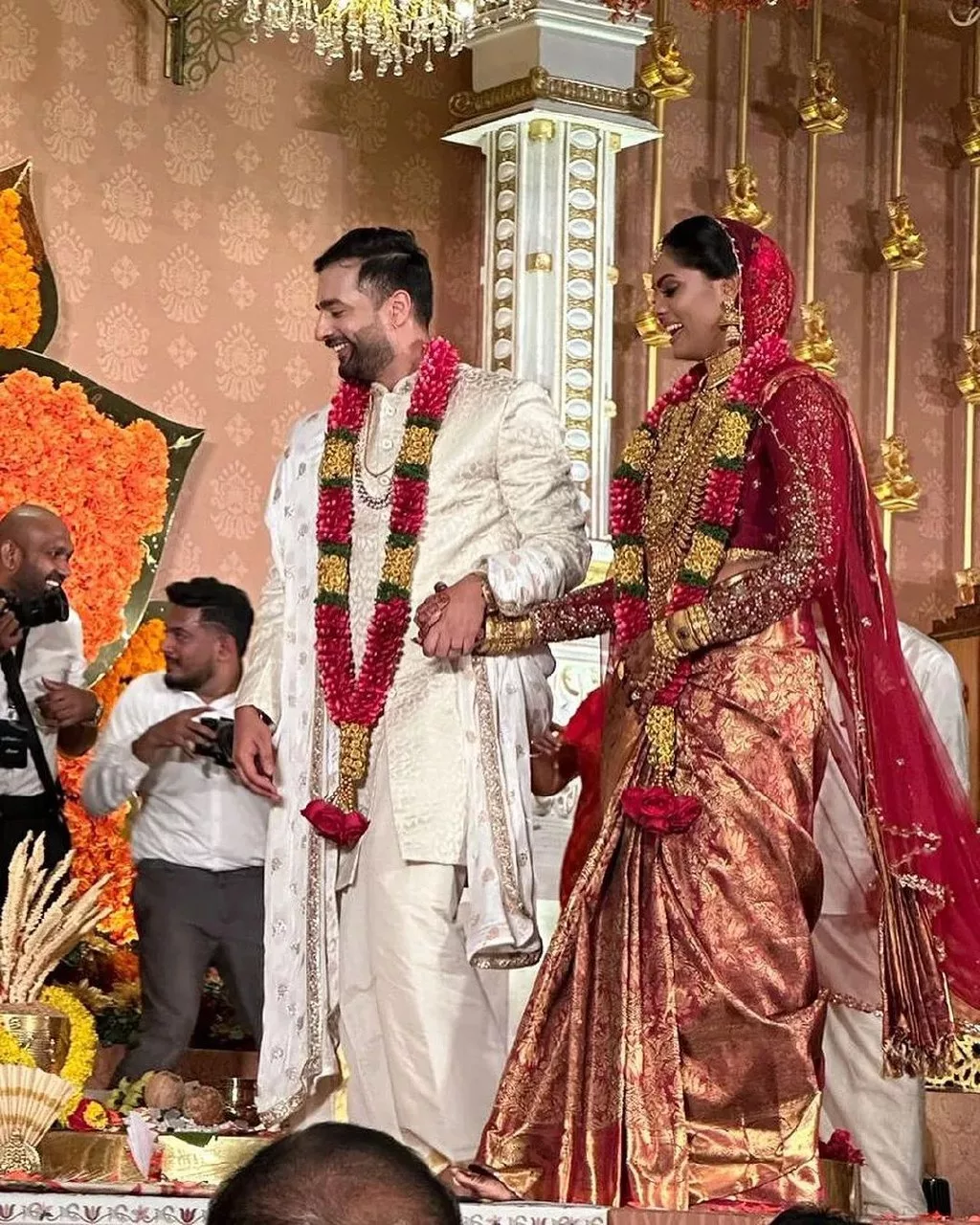 Karthika Nayar marriage photo