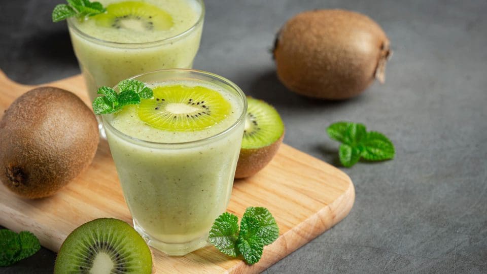 Benefits of drinking kiwi fruit juice