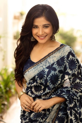 Actress Sakshi Agarwal Latest Photos (2)