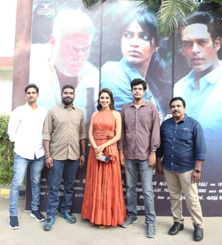 Adho Andha Paravai Pola Movie Press Meet Stills (9)
